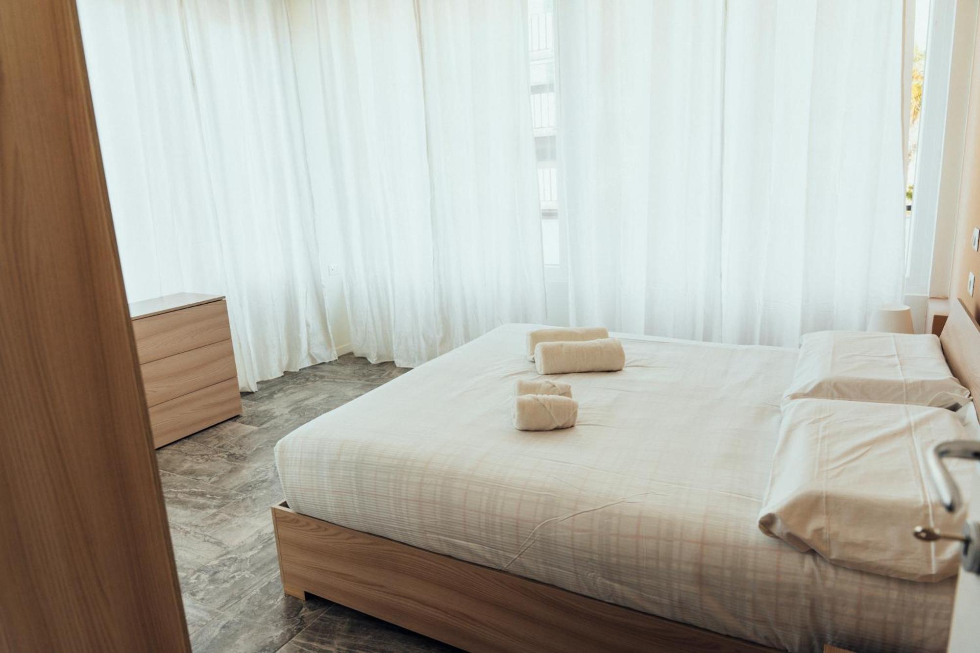 Roberta House Apartment รอซซาโน ภายนอก รูปภาพ