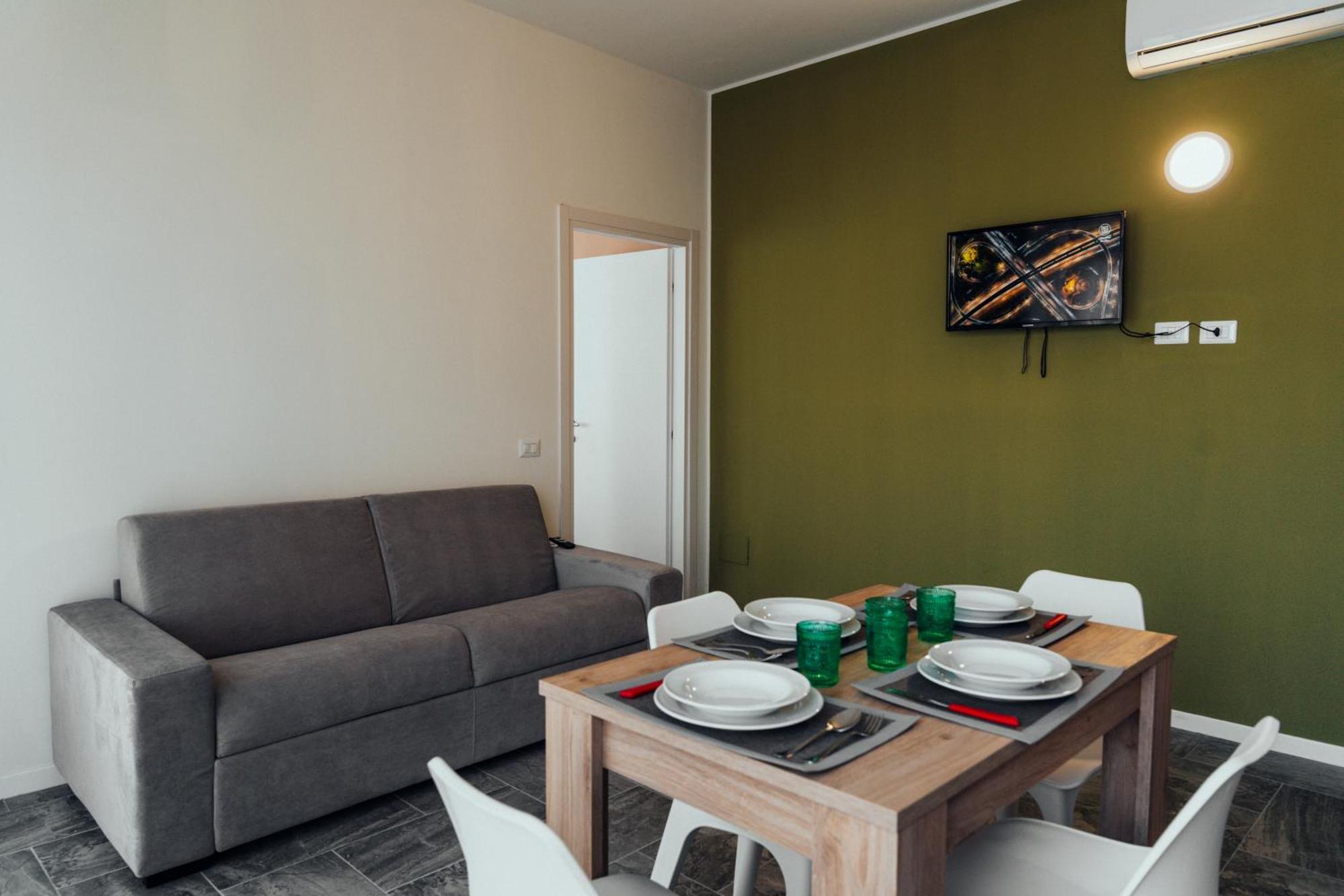 Roberta House Apartment รอซซาโน ภายนอก รูปภาพ