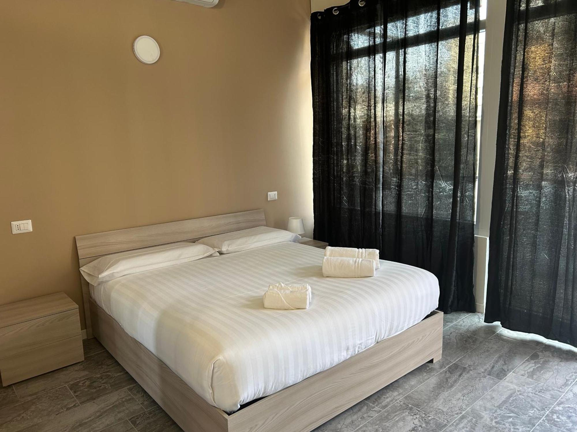 Roberta House Apartment รอซซาโน ภายนอก รูปภาพ